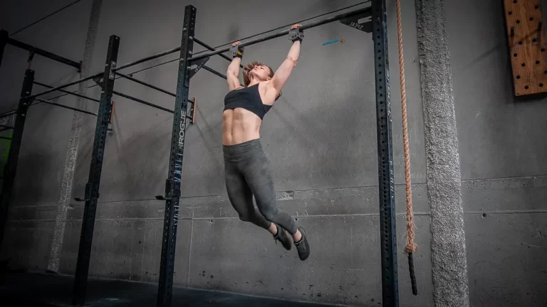 butterfly pull ups
